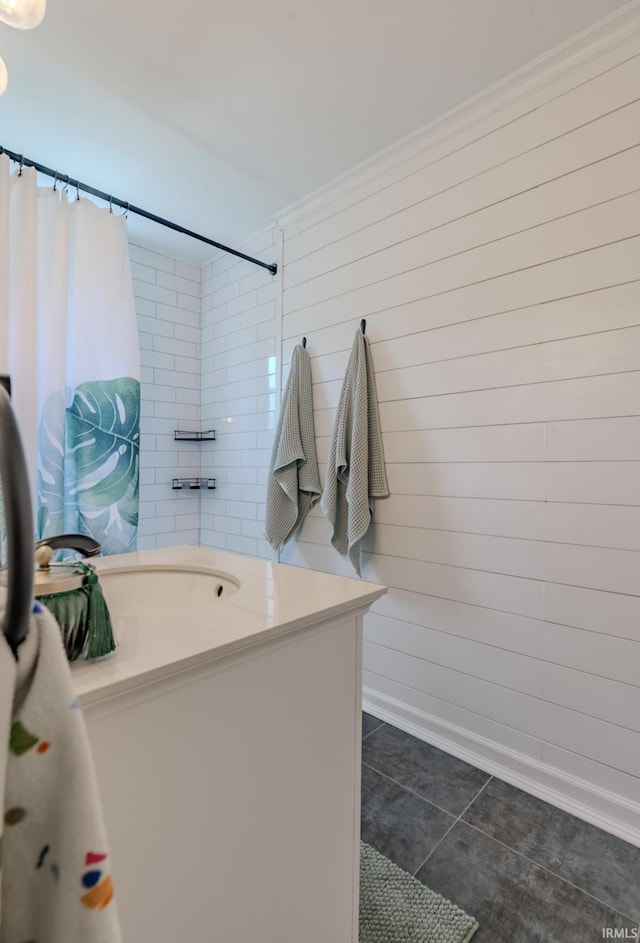 7325 E State Road 218, Lafontaine, IN 46940 - bathroom featuring tile patterned flooring, a shower with curtain, ornamental molding, and vanity