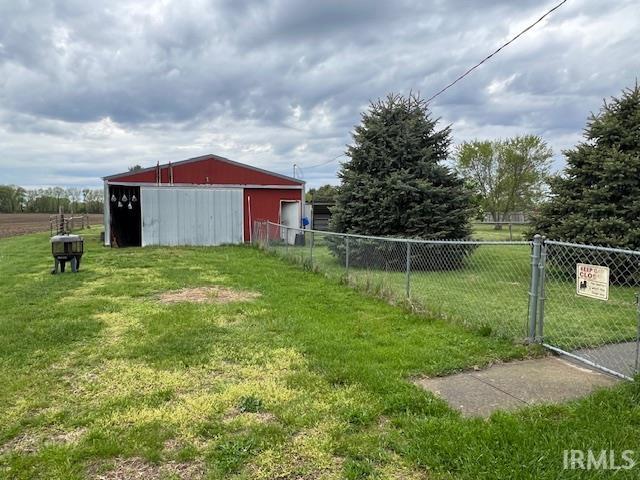 3800 S 175 W, Lafayette, IN 47909 - view of yard featuring an outbuilding and a detached garage