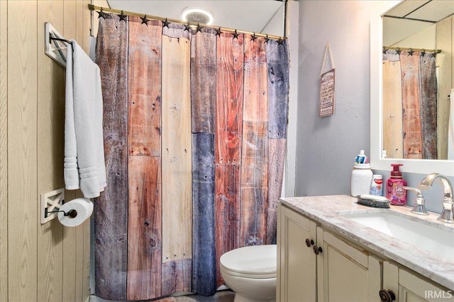 510 W Washington St, Oakland City, IN 47660 - full bath with toilet and vanity