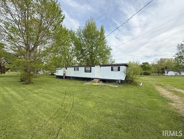 316 E Jackson St, Farmland, IN 47340