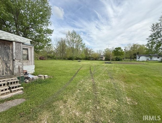 316 E Jackson St, Farmland, IN 47340