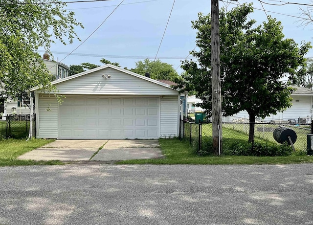 2017 Delaware St, Mishawaka, IN 46544 - view of detached garage