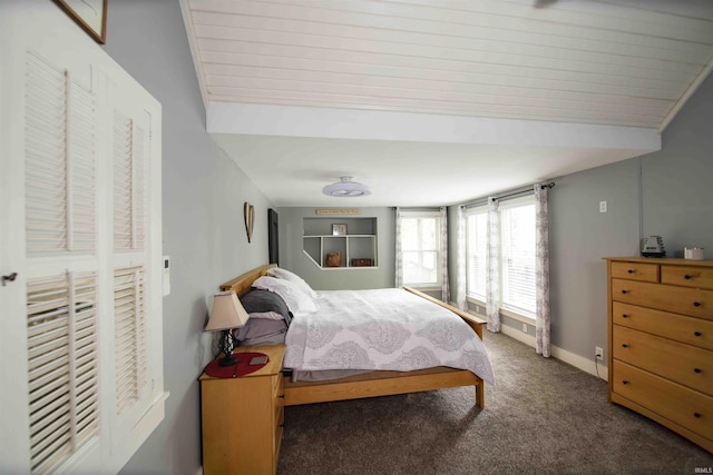 8209 Berry Dr, Evansville, IN 47710 - carpeted bedroom with baseboards