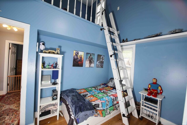 8209 Berry Dr, Evansville, IN 47710 - bedroom with wood finished floors