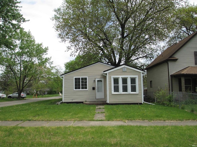 1252 Fremont St, South Bend, IN 46628 - view of front of property