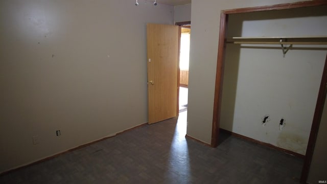 3927 E Driftwood Loop, Monticello, IN 47960 - unfurnished bedroom with a closet and baseboards