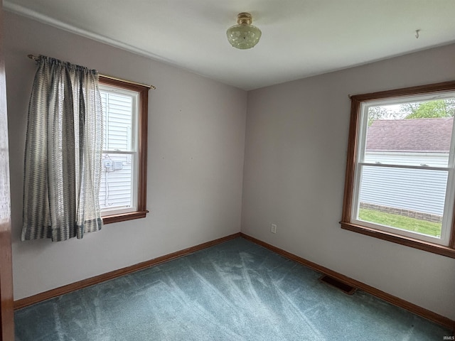 919 Kensington Blvd, Fort Wayne, IN 46805 - unfurnished room featuring carpet floors and baseboards