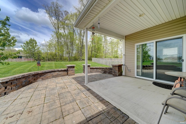 1592 Breckenridge Pass, Fort Wayne, IN 46845 - view of patio / terrace