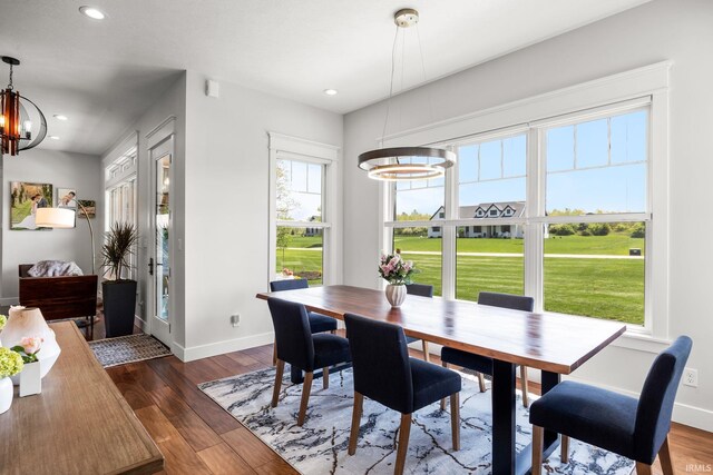8086 Shepardson Creek Dr, Lafayette, IN 47905 - dining room with a chandelier, wood finished floors, baseboards, and recessed lighting