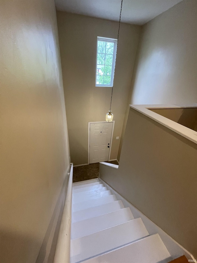 620 Bayberry Ct, Bloomington, IN 47401 - view of stairway
