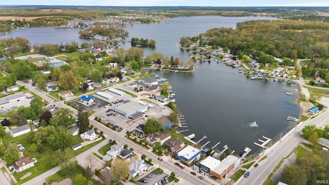 3910 E Bellefontaine Rd, Hamilton, IN 46742 - aerial view of property's location with a nearby body of water