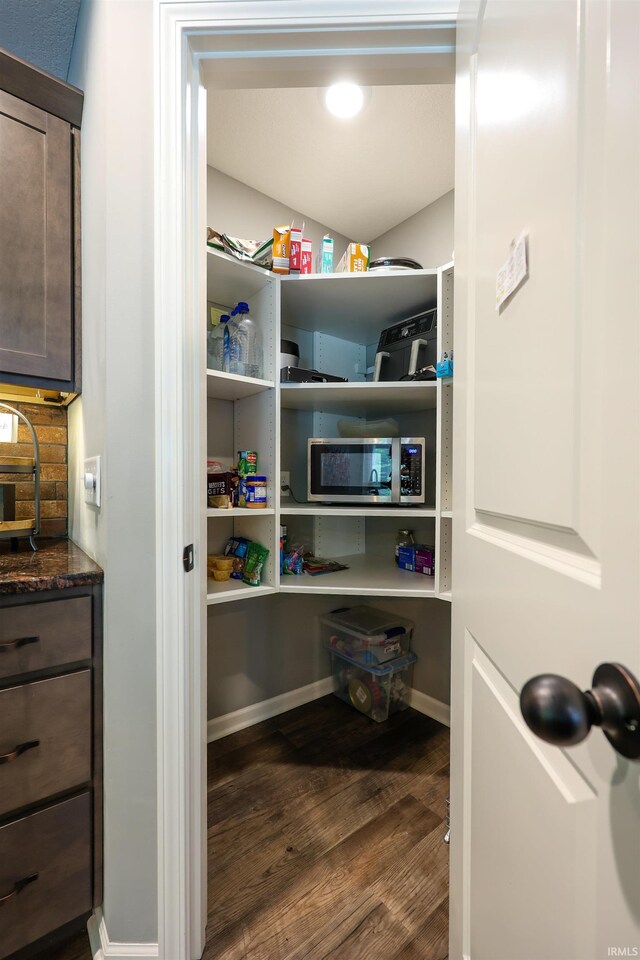 13865 Escondida Cv, Fort Wayne, IN 46845 - view of storage area