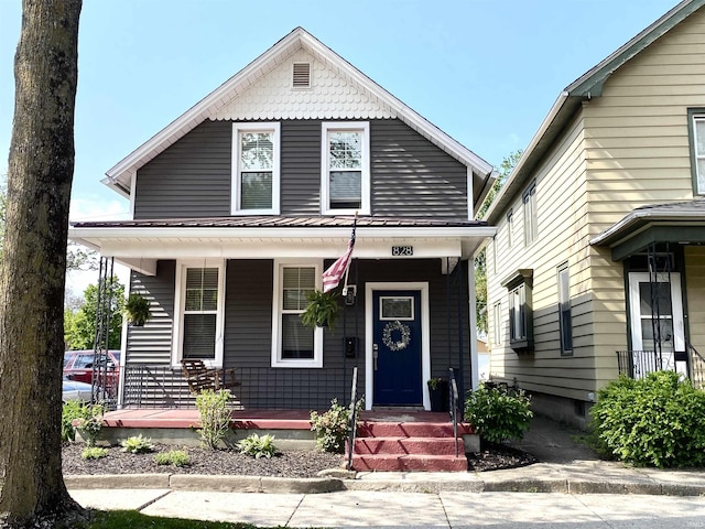 view of front of home featuring a porch