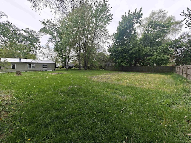78 Ems B6 Ln, Leesburg, IN 46538 - view of yard with fence