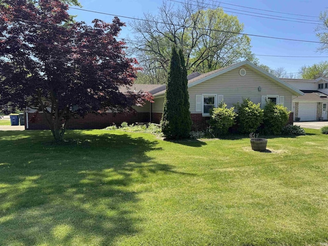 view of grassy yard