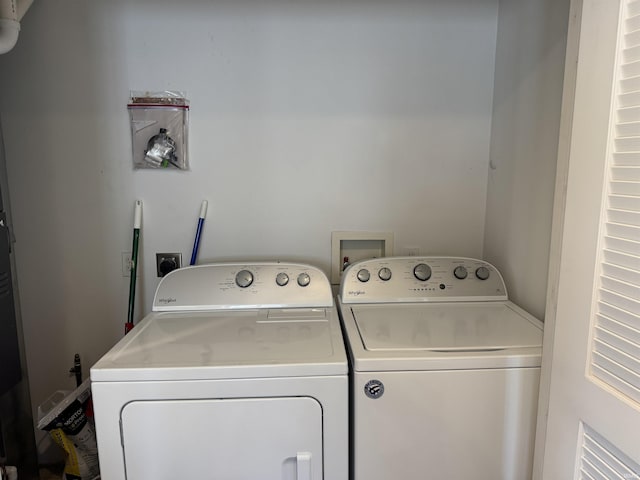 laundry room featuring washer and dryer