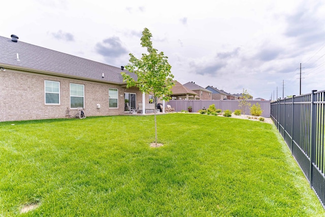 5512 Abbe Wood Dr, Newburgh, IN 47630 - view of yard