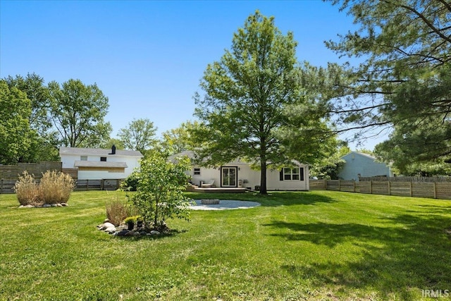 736 Paradise Ave, Lafayette, IN 47905 - view of yard