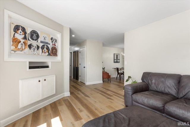 736 Paradise Ave, Lafayette, IN 47905 - living room with light wood finished floors and baseboards
