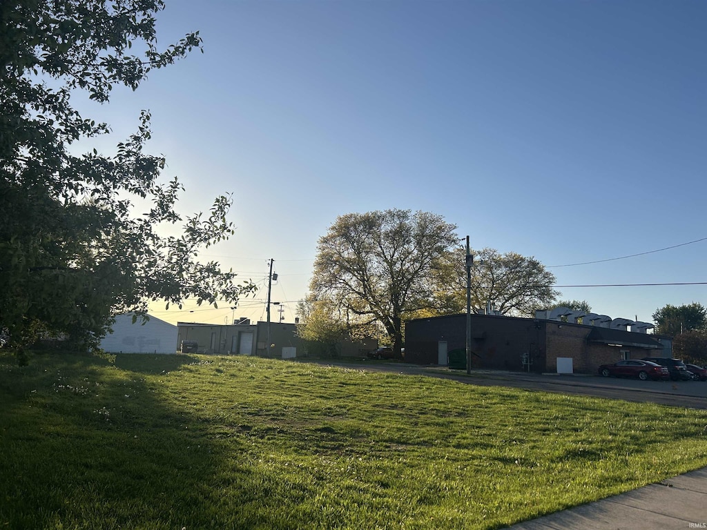 421SWELLINGTO S Wellington St, South Bend, IN 46619