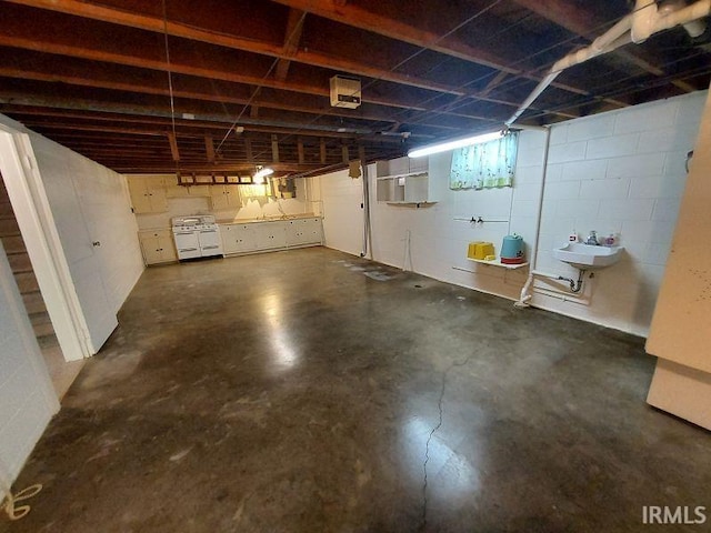 1800 N 350 W, Jasper, IN 47546 - unfinished basement with a sink