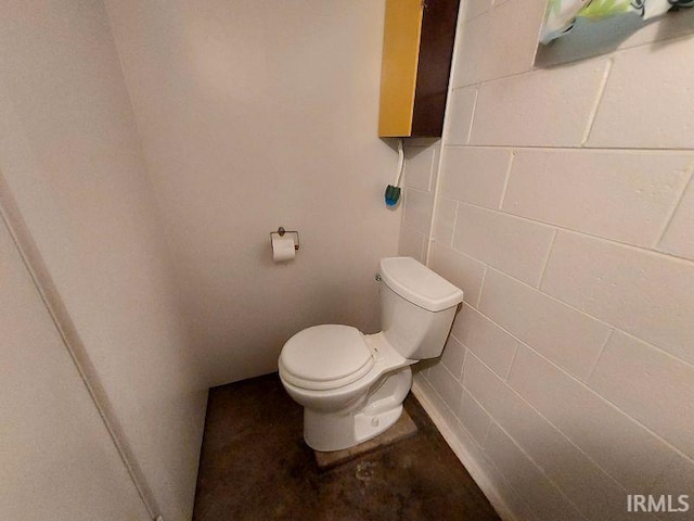 1800 N 350 W, Jasper, IN 47546 - bathroom with toilet