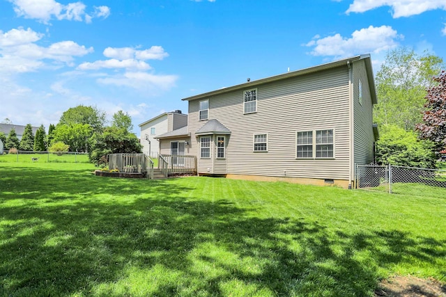 4113 S Hedgewood Ct, Bloomington, IN 47403 - rear view of house featuring a deck and crawl space