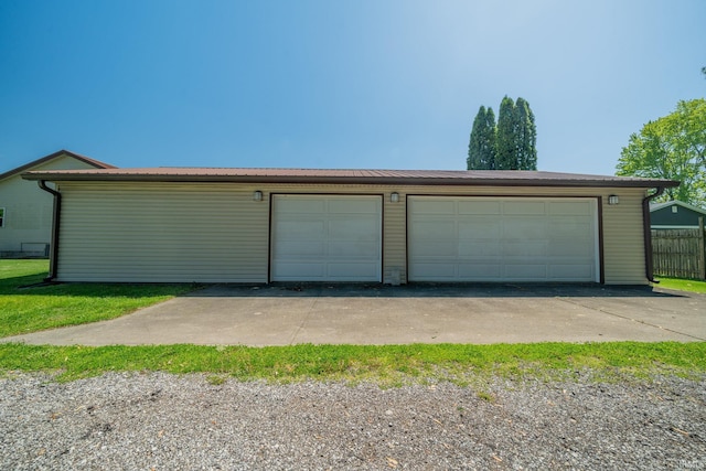 109 E Grant St, Lafontaine, IN 46940 - view of detached garage