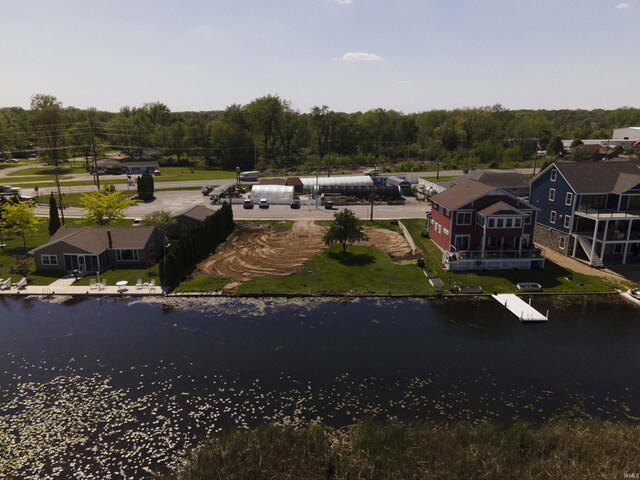 1422 S Harkless Dr, Syracuse, IN 46567