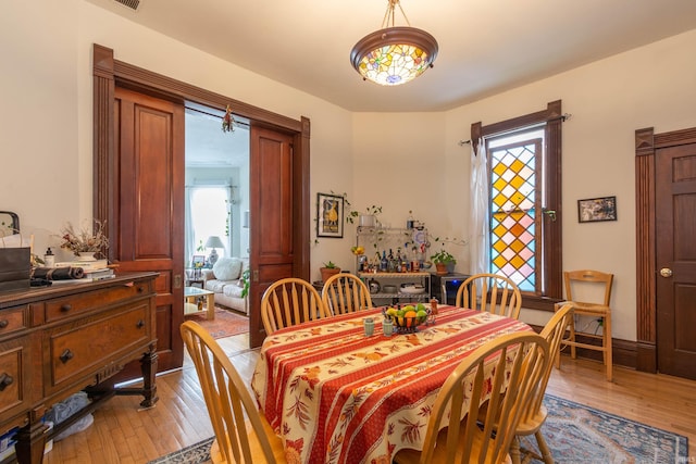 708 W 7th St, Bloomington, IN 47404 - dining area with light wood finished floors