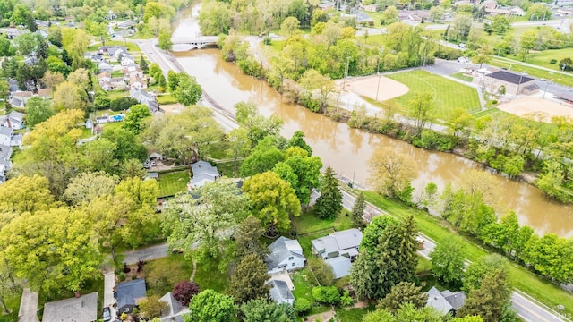 3430 Woodrow Ave, Fort Wayne, IN 46805 - aerial view of property and surrounding area featuring a large body of water and nearby suburban area