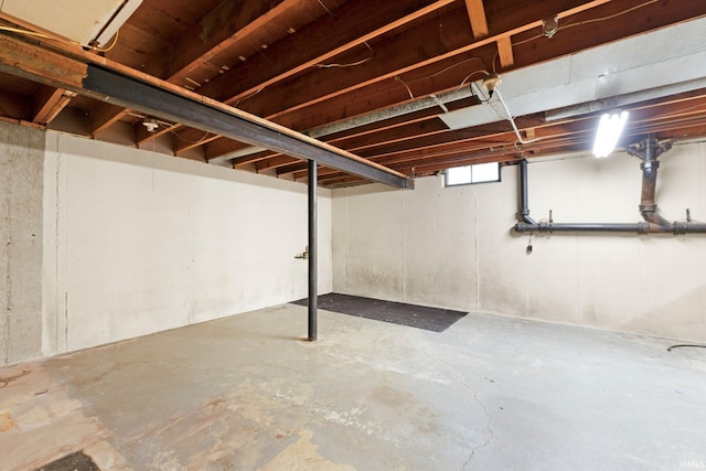 3430 Woodrow Ave, Fort Wayne, IN 46805 - view of below grade area