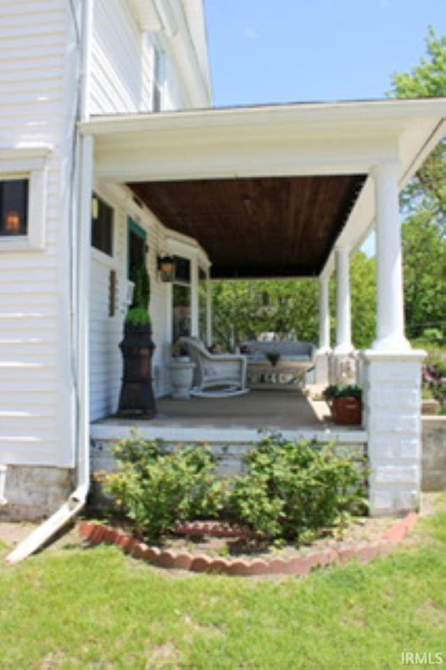 127 W Mill St, Bremen, IN 46506 - view of patio / terrace featuring covered porch