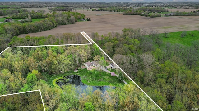 5480 E 900 N, Syracuse, IN 46567 - overview of rural landscape featuring property parcel outlined, a large body of water, and a forest