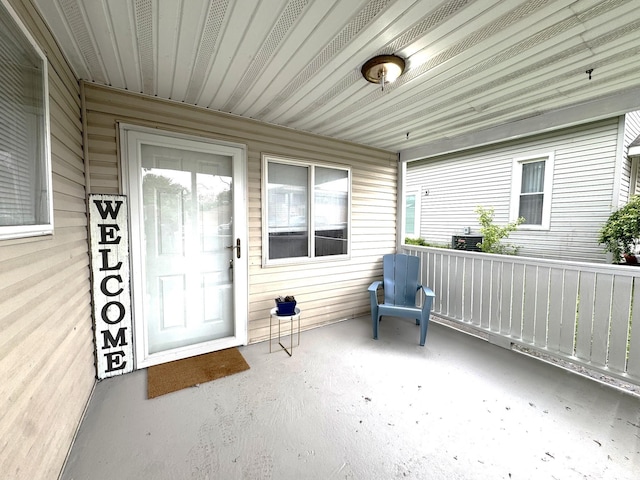 819 N Mccann St, Kokomo, IN 46901 - view of doorway to property