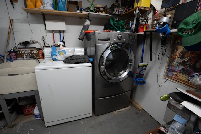 washroom featuring independent washer and dryer