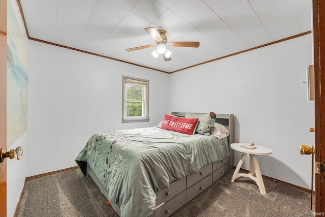260 N 850 W-92 Rd, Pierceton, IN 46562 - carpeted bedroom with crown molding, baseboards, and a ceiling fan