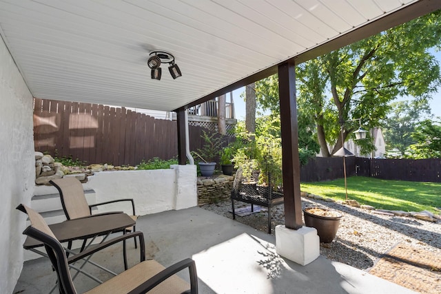 601 W Sycamore St, Kokomo, IN 46901 - view of patio / terrace