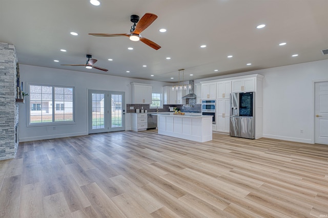 3530 Montgomery Ct, Newburgh, IN 47630 - kitchen with open floor plan, stainless steel appliances, baseboards, a ceiling fan, and recessed lighting