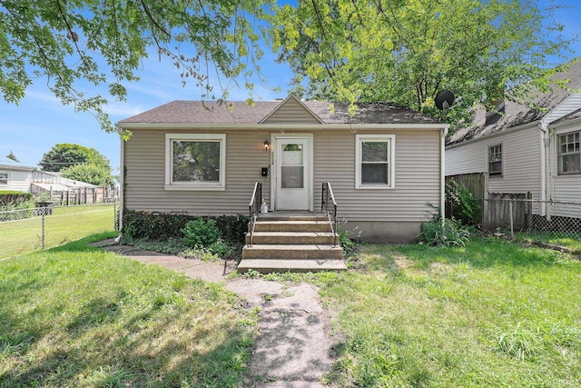 1714 S Warren St, South Bend, IN 46613 - view of bungalow-style house