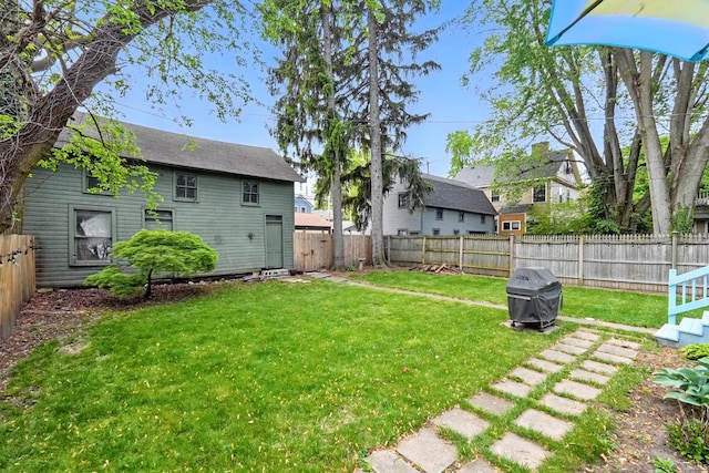 1021 W Wayne St, Fort Wayne, IN 46802 - view of yard