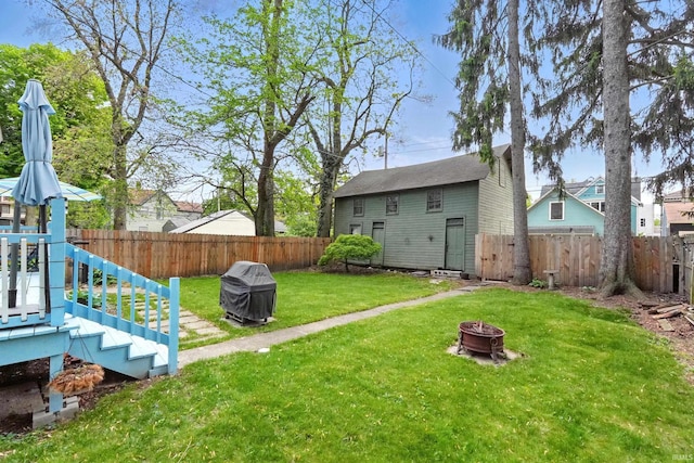 1021 W Wayne St, Fort Wayne, IN 46802 - view of yard featuring an outdoor fire pit