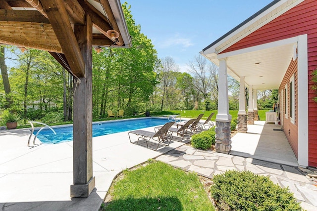 14612 Liberty Mills Rd, Fort Wayne, IN 46814 - swimming pool with view of wooded area and a patio