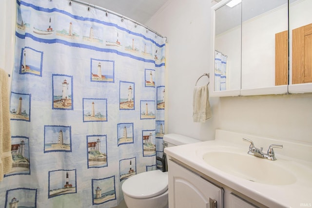 1612 W Grant St, Bremen, IN 46506 - full bath with toilet, vanity, and curtained shower