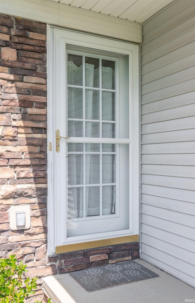 11430 Kestrel Ct, Evansville, IN 47725 - view of entrance to property