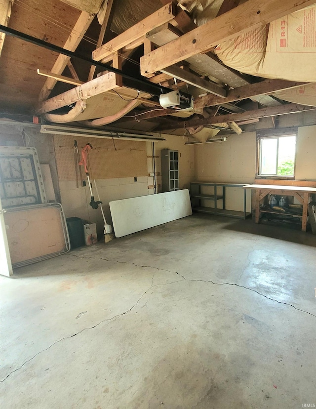 625 S 29th St, Lafayette, IN 47904 - garage with a garage door opener