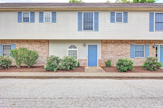 825 E Sherwood Hills Dr, Bloomington, IN 47401 - multi unit property featuring brick siding