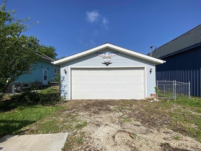 1107 S St, Bedford, IN 47421 - detached garage featuring fence