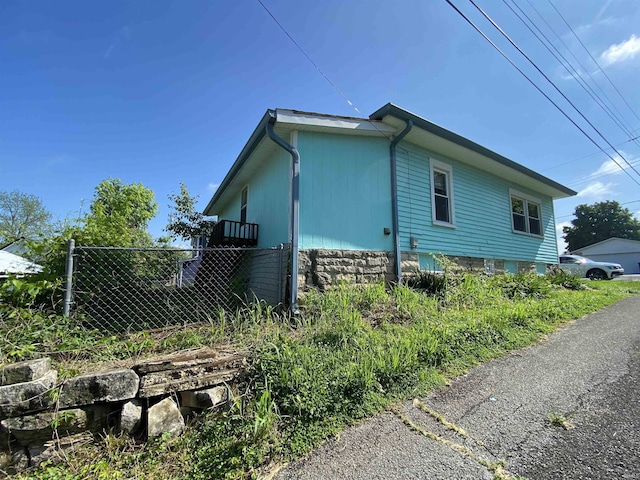 1107 S St, Bedford, IN 47421 - view of side of property featuring fence