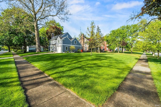 227 N Twyckenham Dr, South Bend, IN 46617 - view of green lawn